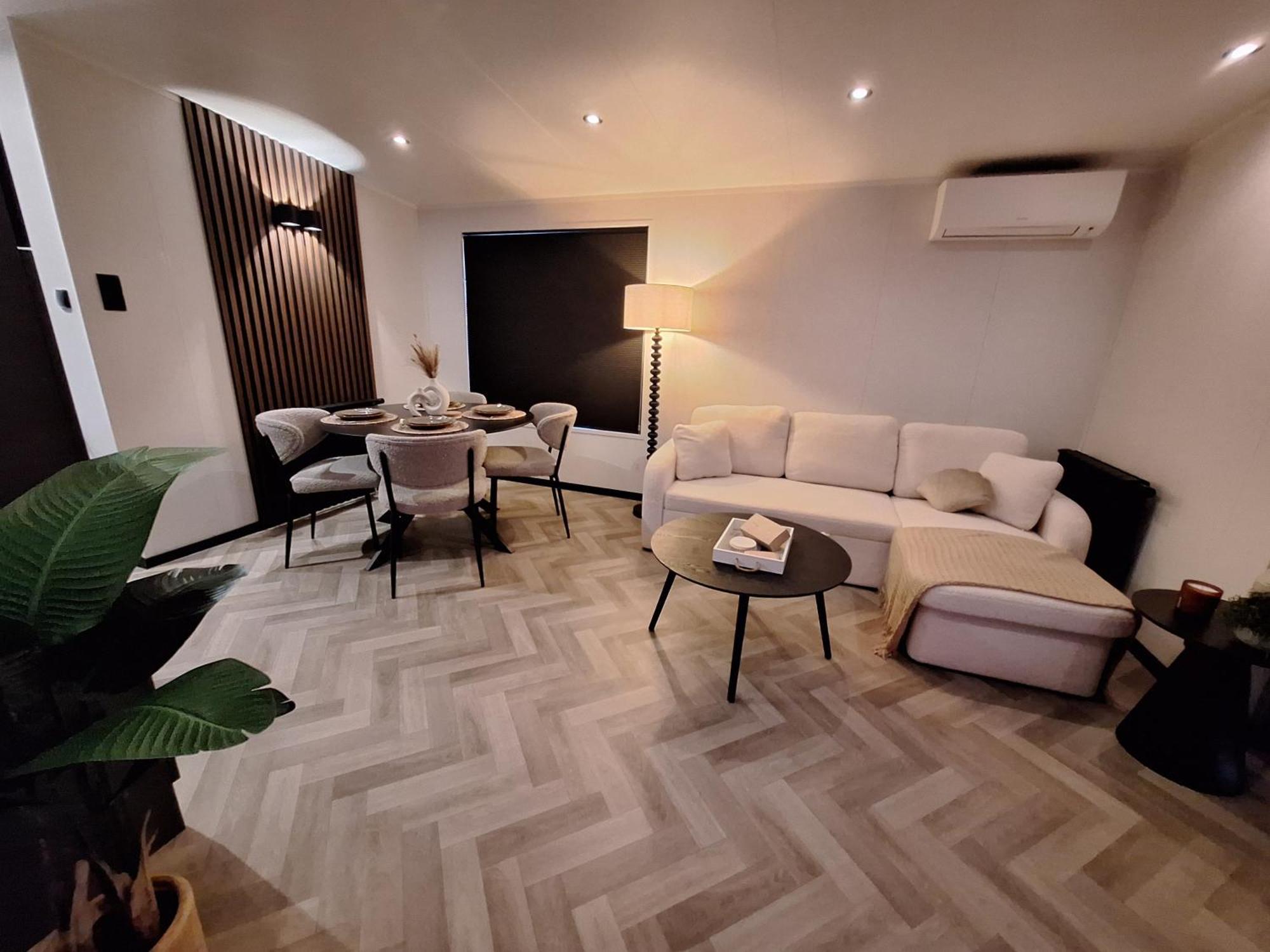 'Relax Lodge Sea' - Wellness Lodge In Zeeland - Private Sauna - Airco - Garden - Outdoor Swimming Pool - Free Wifi, Towels & Bed Linen Heinkenszand Exterior foto