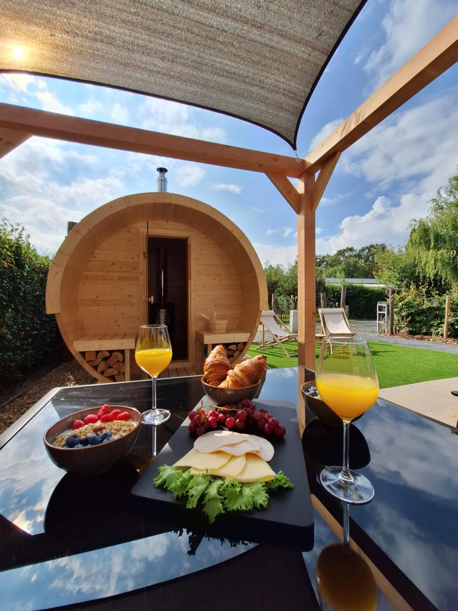 'Relax Lodge Sea' - Wellness Lodge In Zeeland - Private Sauna - Airco - Garden - Outdoor Swimming Pool - Free Wifi, Towels & Bed Linen Heinkenszand Exterior foto